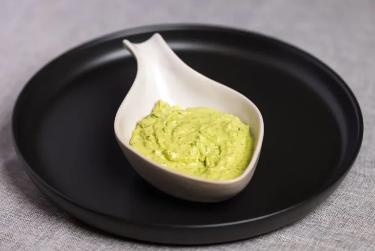Cilantro Jalapeno Hummus_(1)