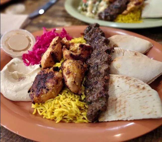 real moments from out mediterranean restaurant with clients lens (5)