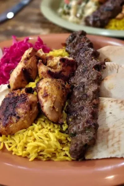 real moments from out mediterranean restaurant with clients lens (5)